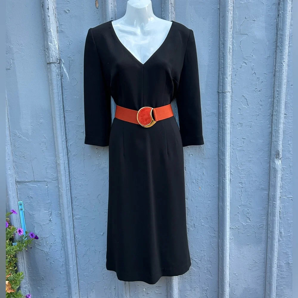 Comrags V  neck Black Shift Dress, size Small